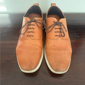 Wolf & Shepherd Men’s Shoe
